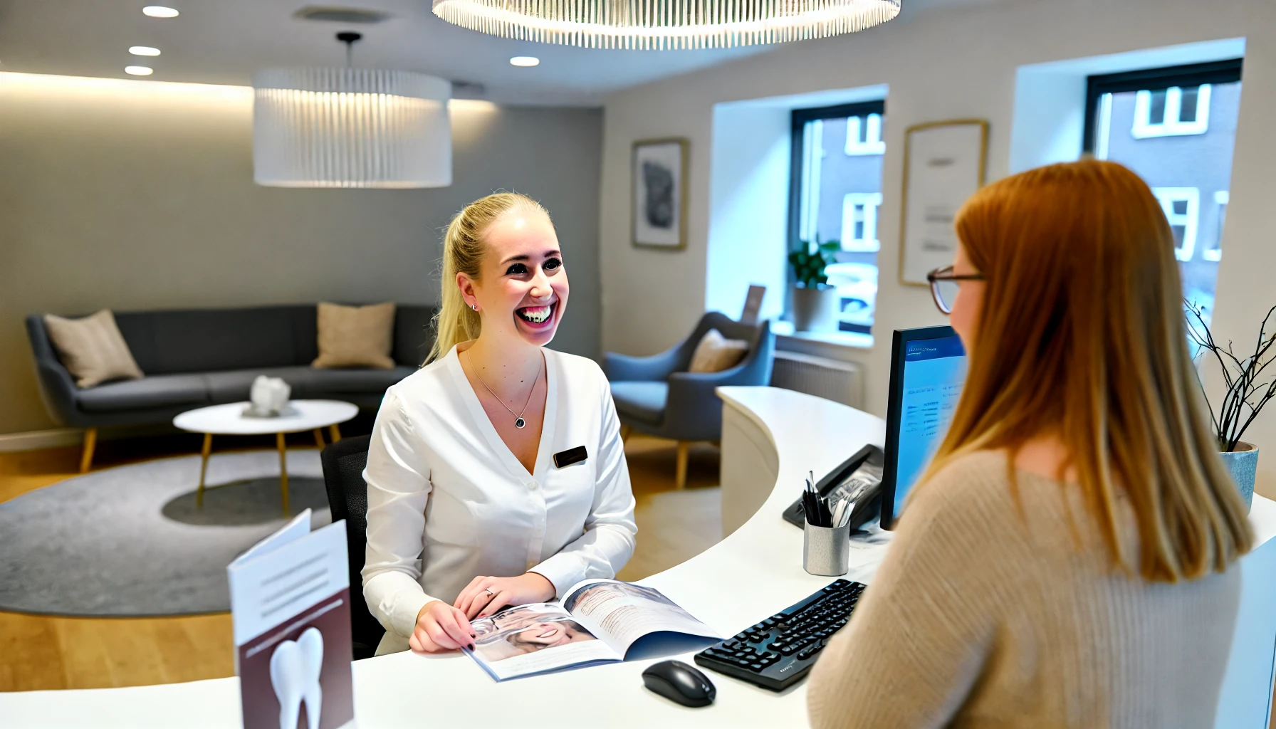 "Pasient bestiller time i en vennlig tannklinikk i Oslo, effektiv og imøtekommende service."