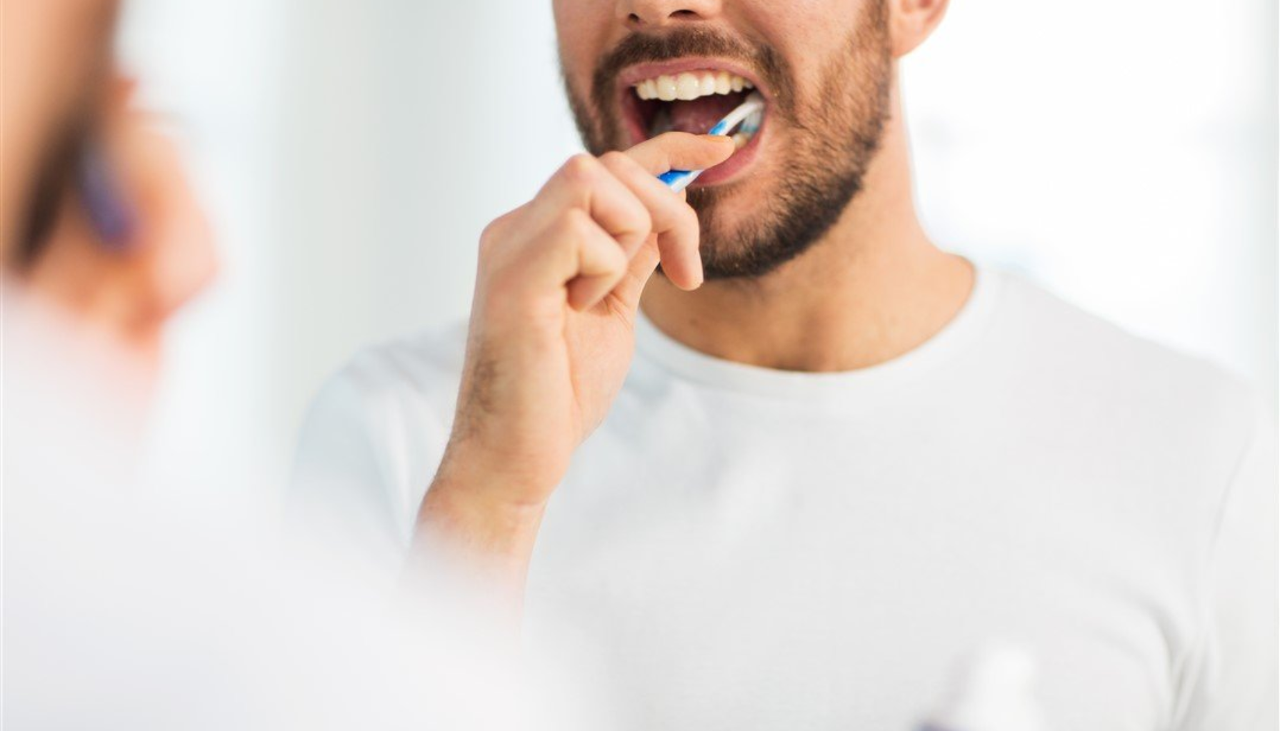 Tannkjøtt betennelse symptomer: Hva du bør vite for bedre munnhygiene Tannkjøtt betennelse symptomer: Hva du bør vite for bedre munnhygiene